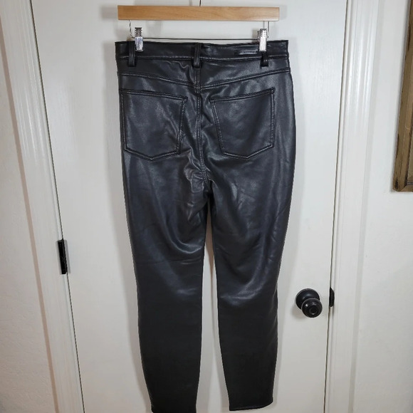 Soft Surroundings Black Vegan Leather High Rise Pants Size 10 - Picture 6 of 9